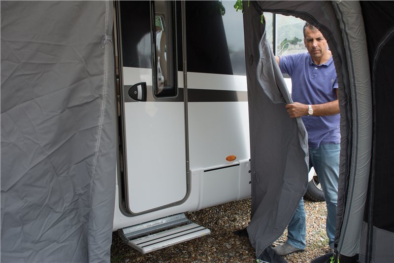 Kampa Motor Fiesta Air Pro 350 Drive Away Awning (Brand New)