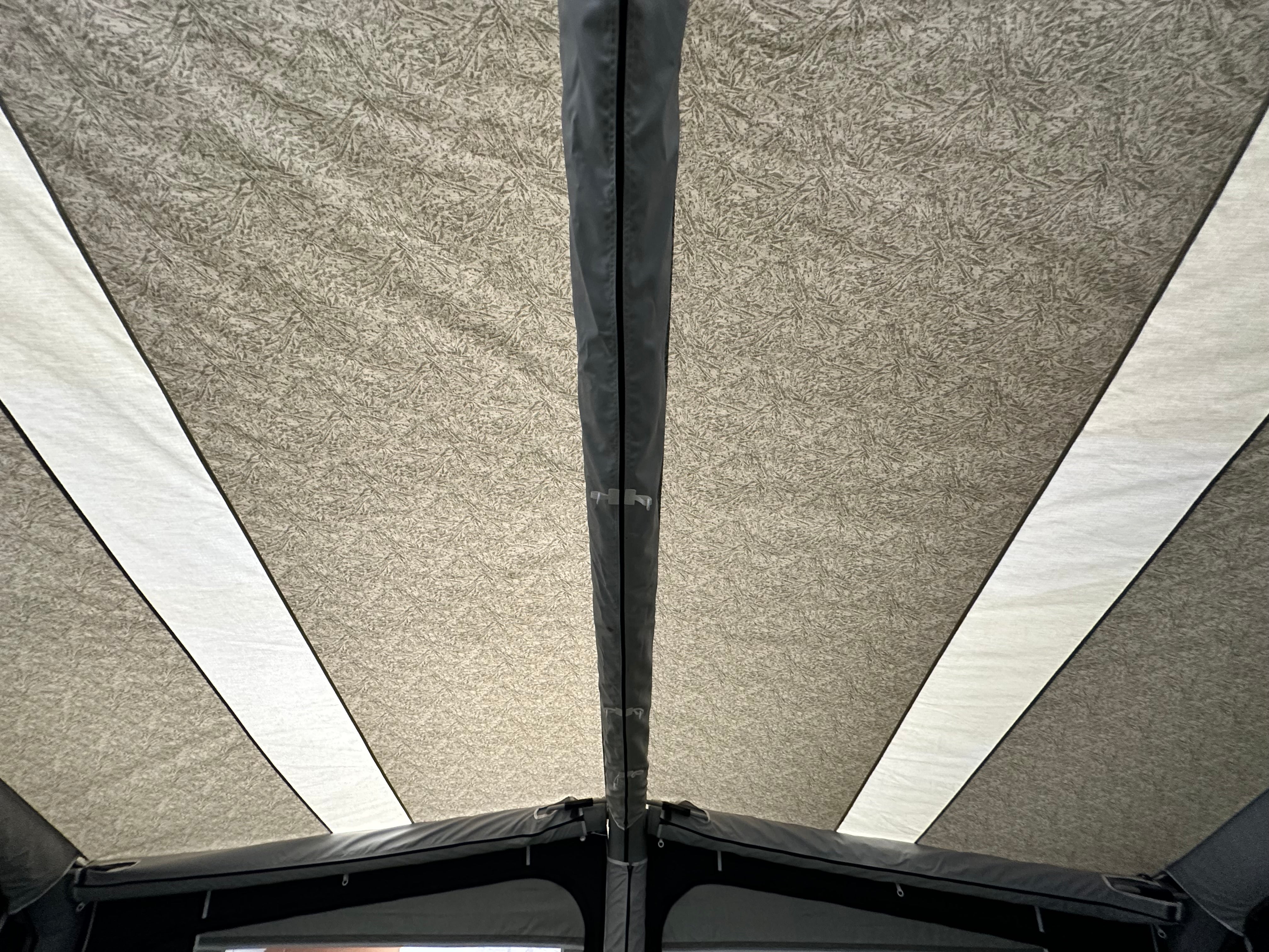 Isabella Air Cirrus North 400 Inflatable Caravan Awning (Ex Demo)