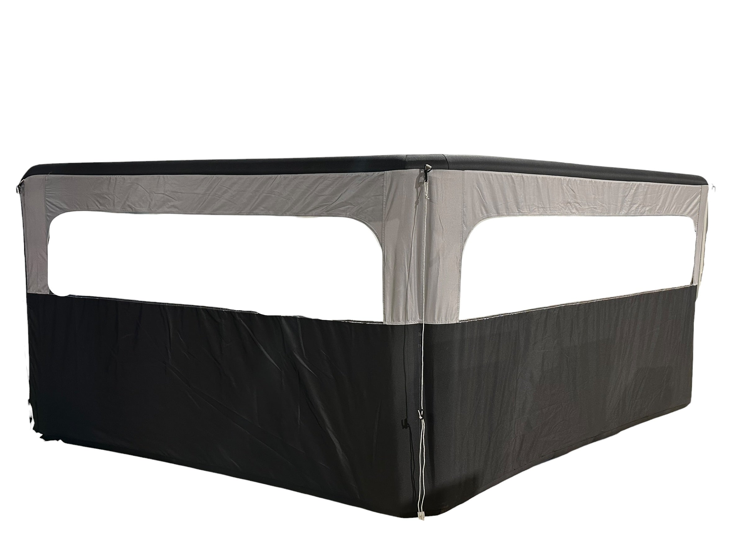 Dometic Air Break Tour 3-Panel Windbreak (Outdoor Show Demo)