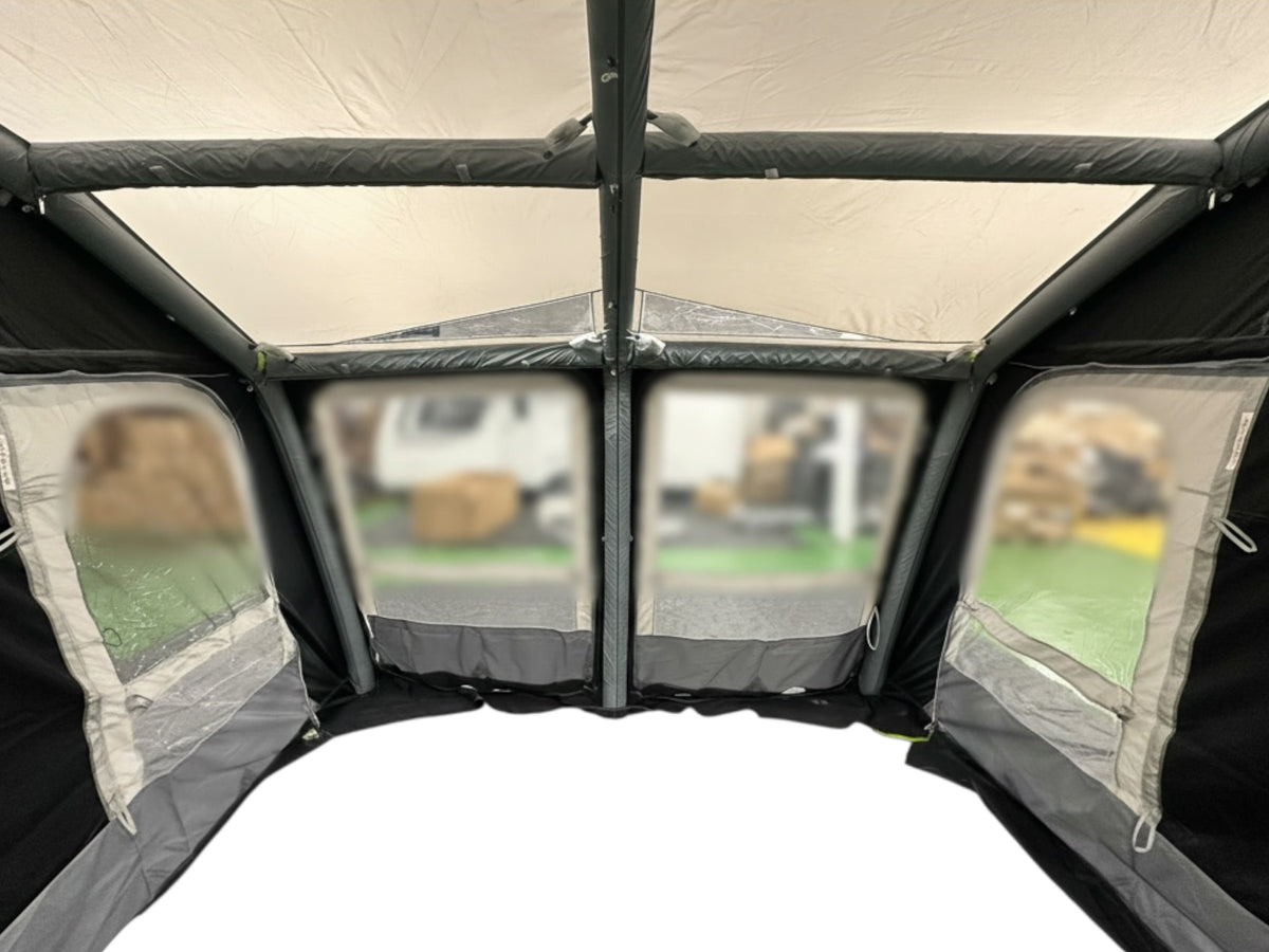 Dometic Rally Air Pro 330 M Motorhome Awning 2024 (Used - Good Condition)