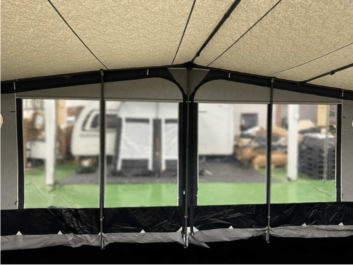 Isabella Capri North Full Caravan Awning - Size 1000 - Carbon X Frame (Like New)