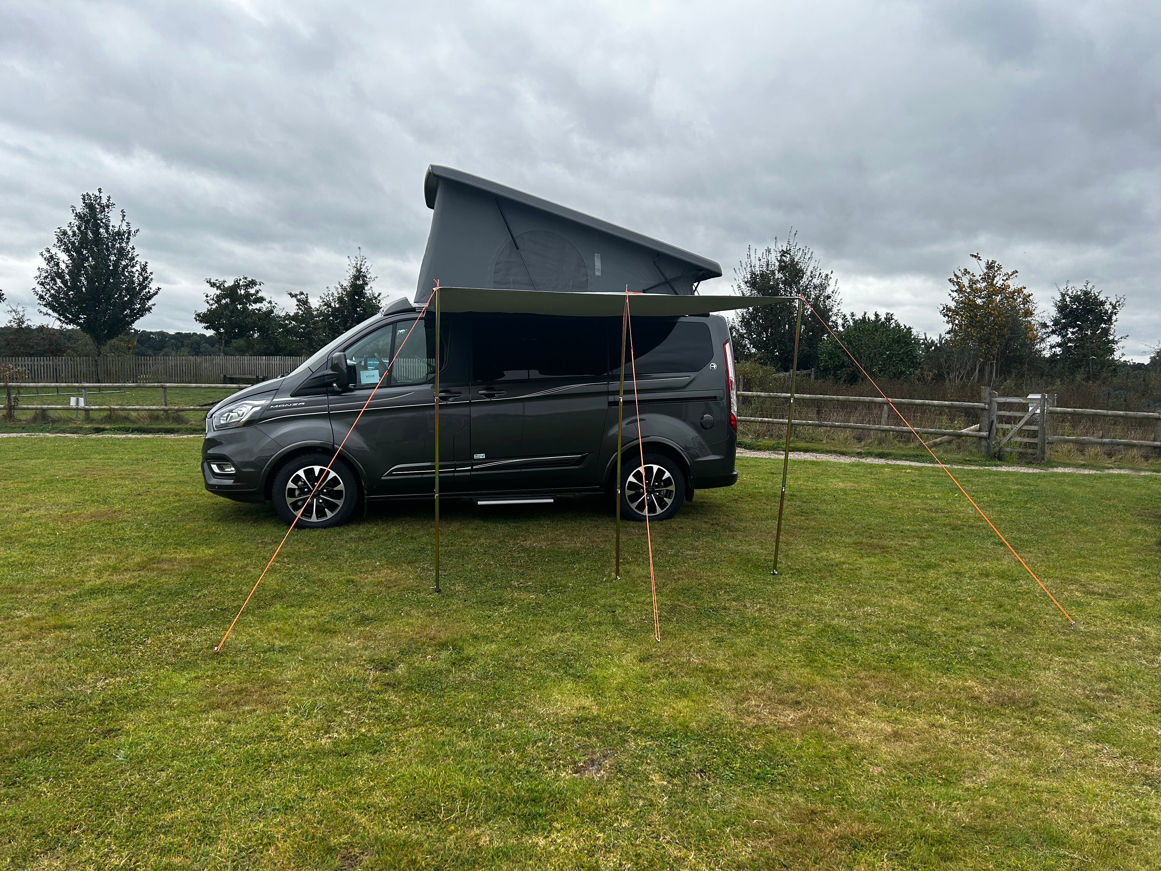 Camptech Sussex Poled Sunshade 400 Sun Canopy