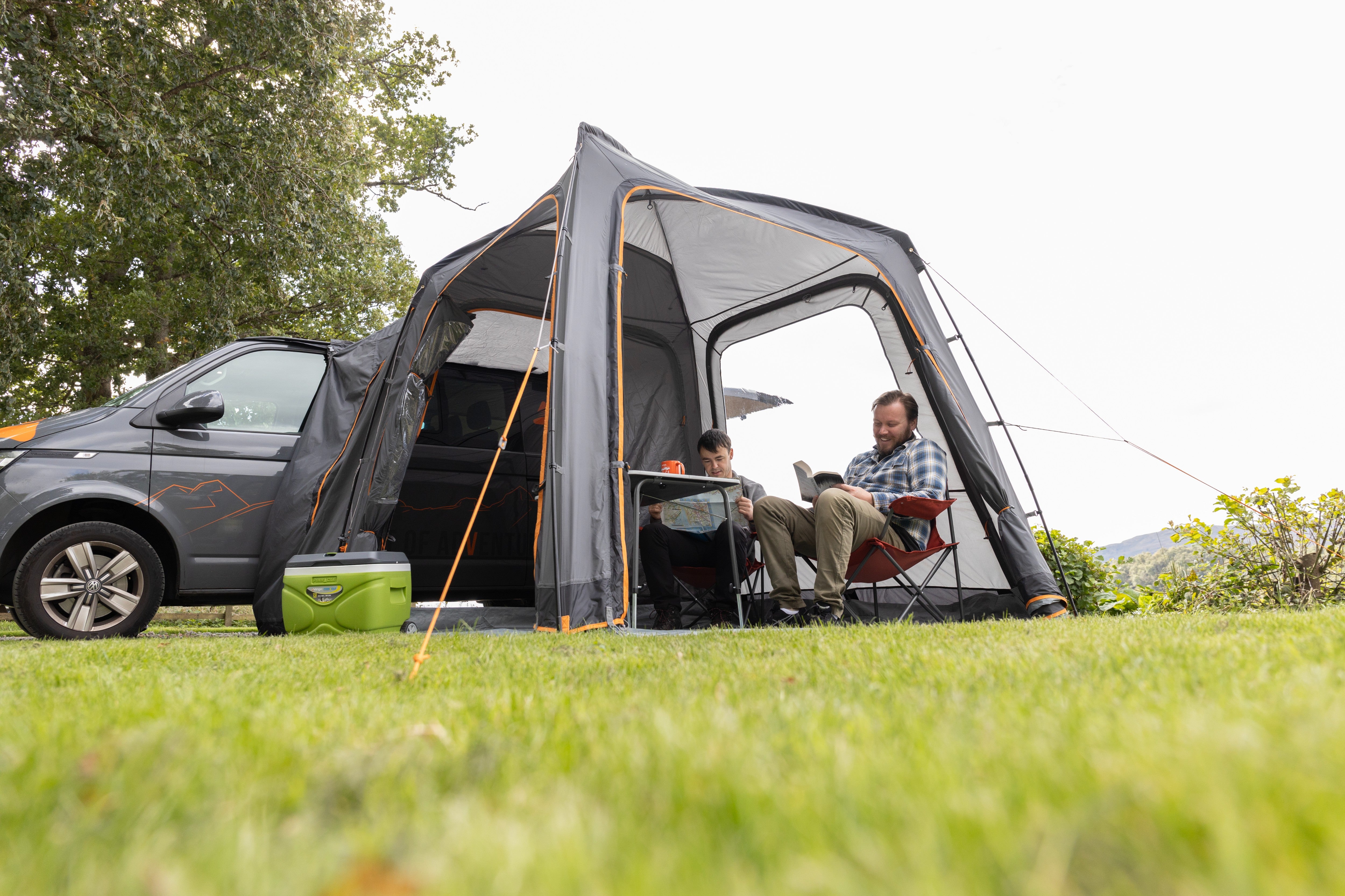 Vango Tailgate Hub II Low Poled Drive Away Awning