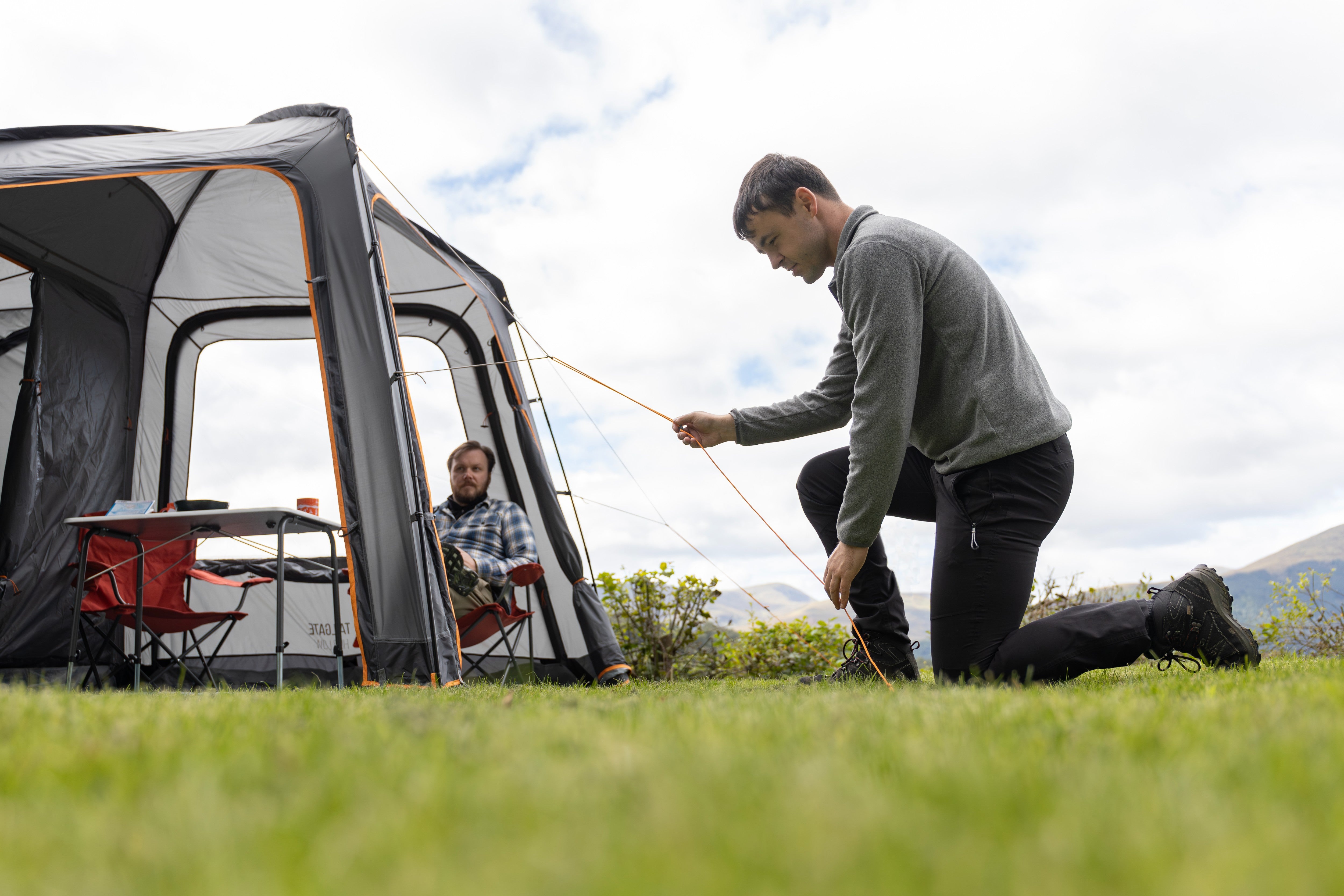 Vango Tailgate Hub II Low Poled Drive Away Awning