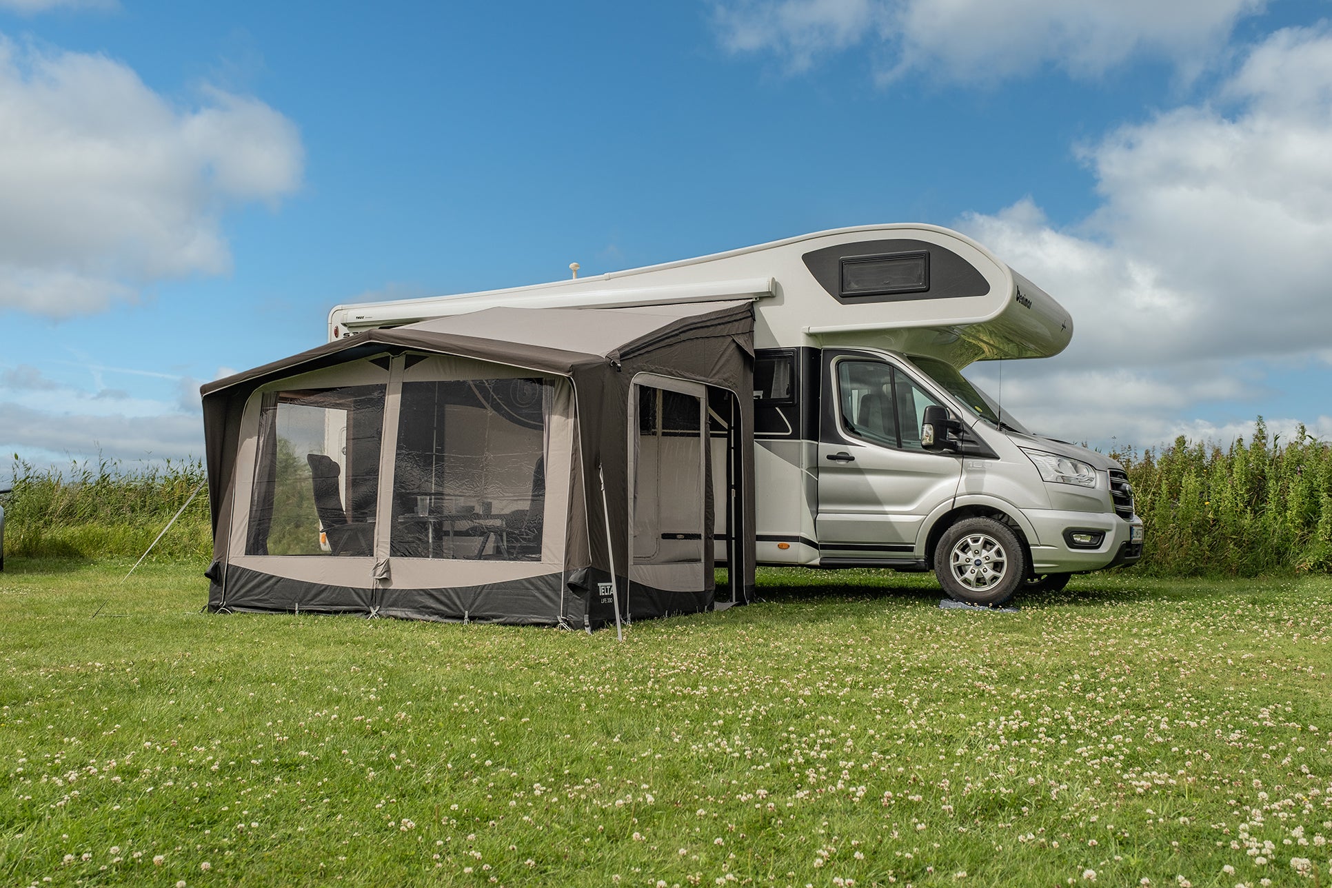Telta Life 330 Air Caravan Awning 2026