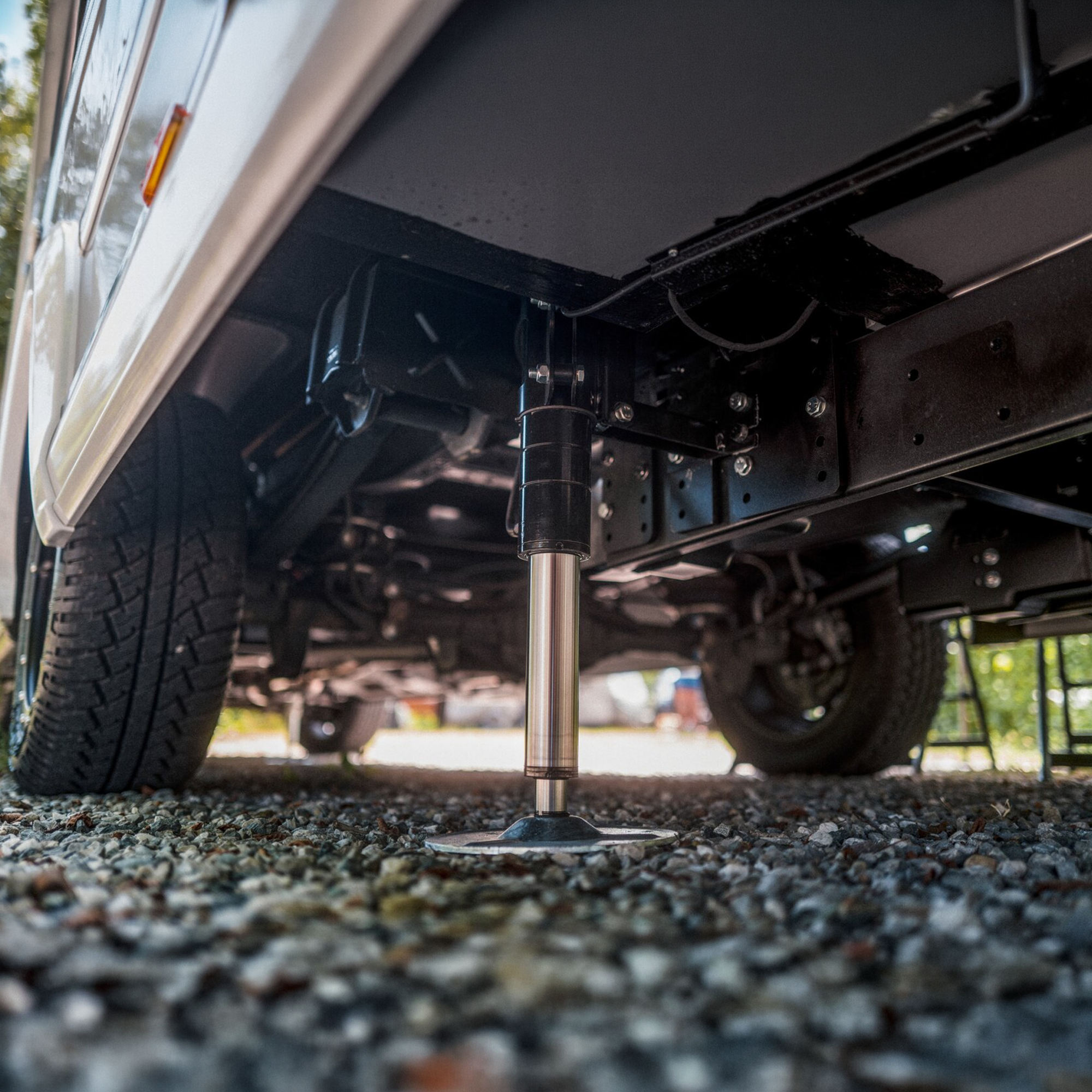 ALKO E&P HY4 Hydraulic Levelling System For Motorhomes