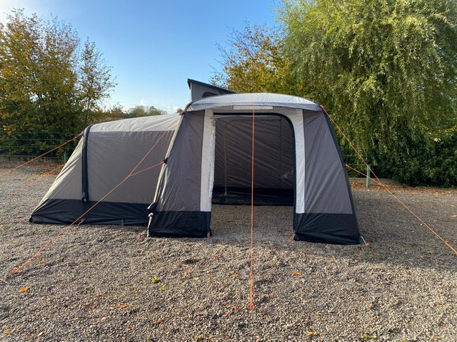 Camptech Moto Crown Mid Air Drive Away Awning