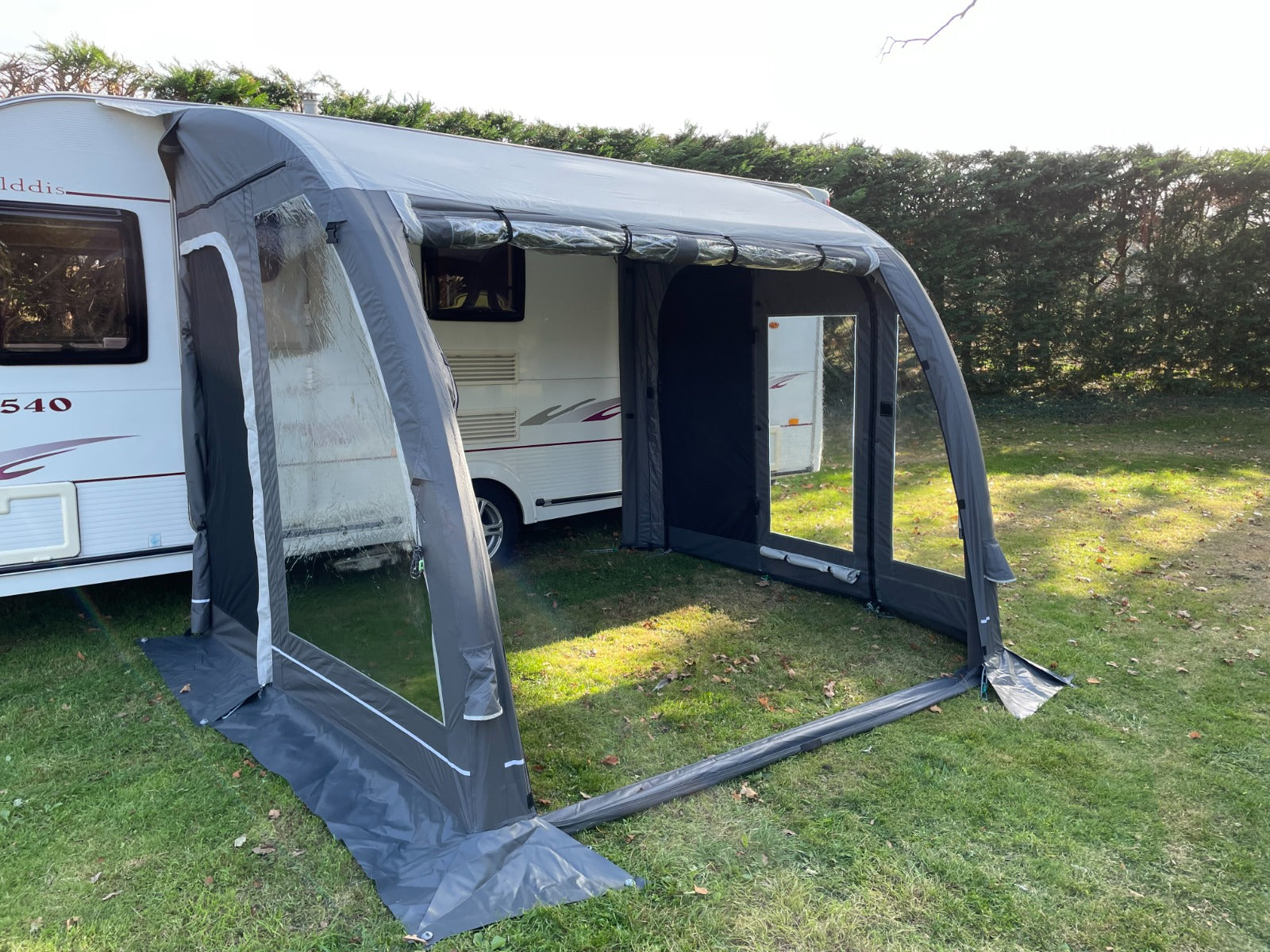 Sunncamp Ultima Pro Air 260 Inflatable Caravan Porch Awning