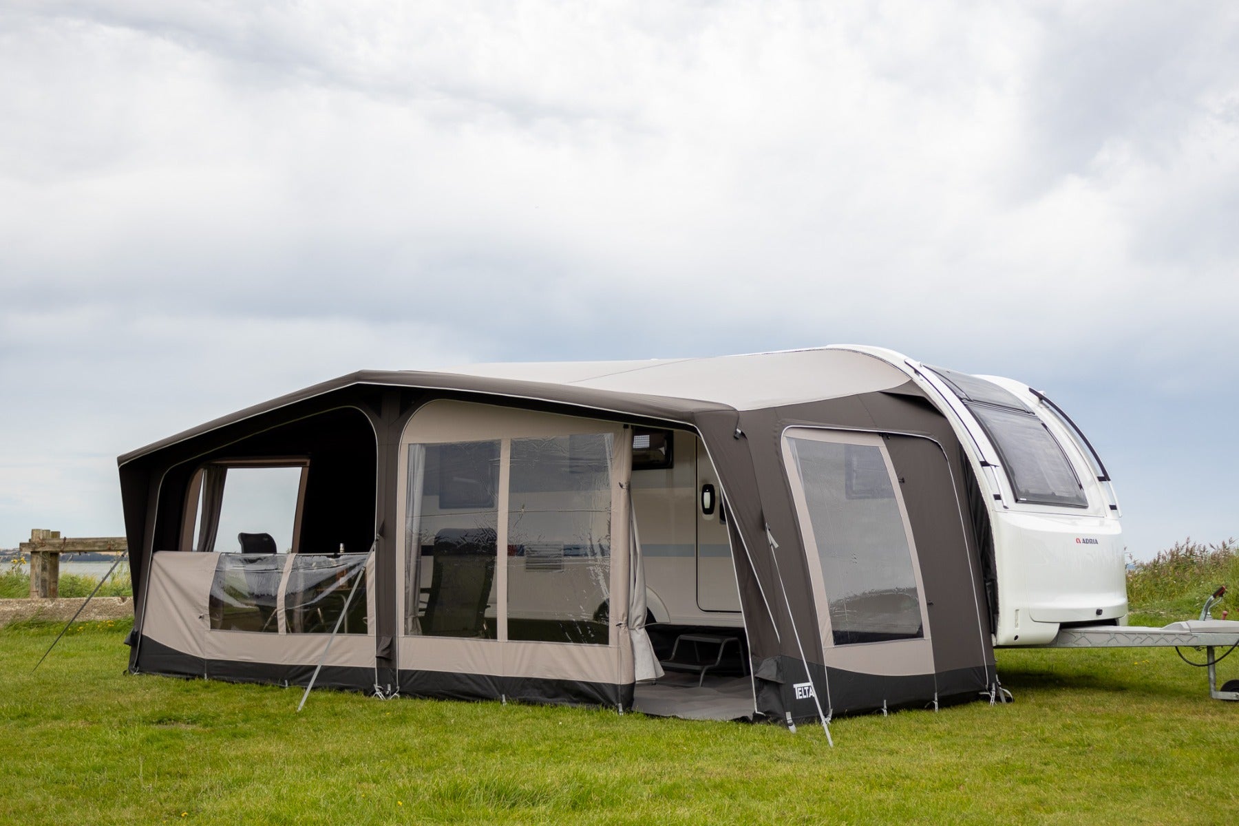 Telta Lounge Caravan Full Air Awning