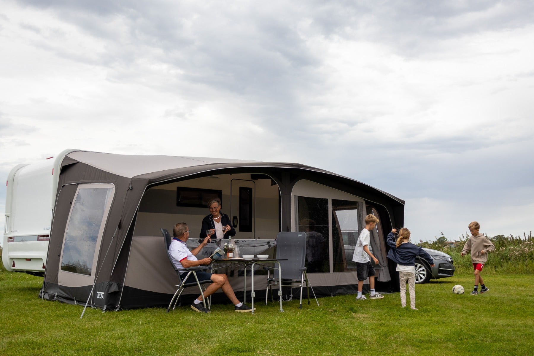 Telta Lounge Caravan Full Air Awning