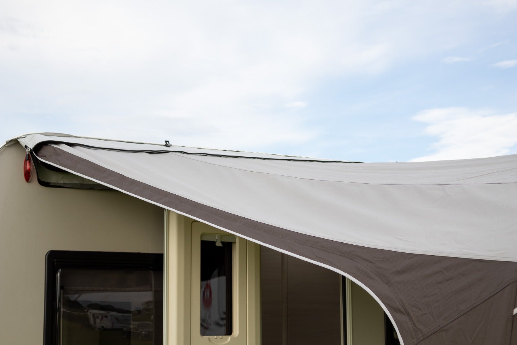 Telta Sky Link 400 Caravan Sun Canopy