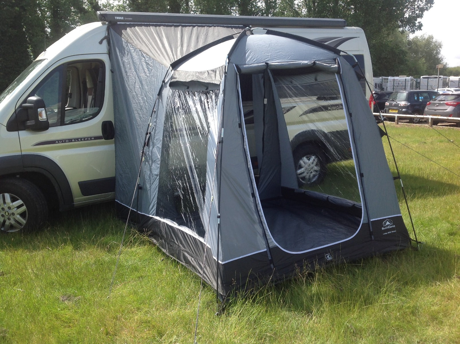 Sunncamp Lodge 200 Motor Motorhome Poled Awning