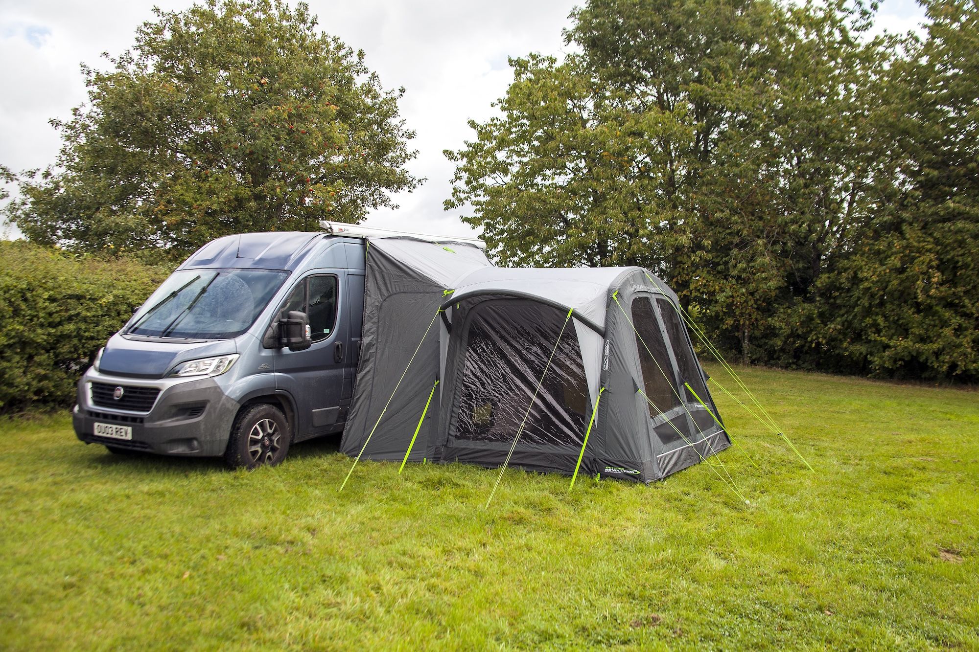 Outdoor Revolution Movelite T2M Air Mid Driveaway Awning (Includes Footprint)