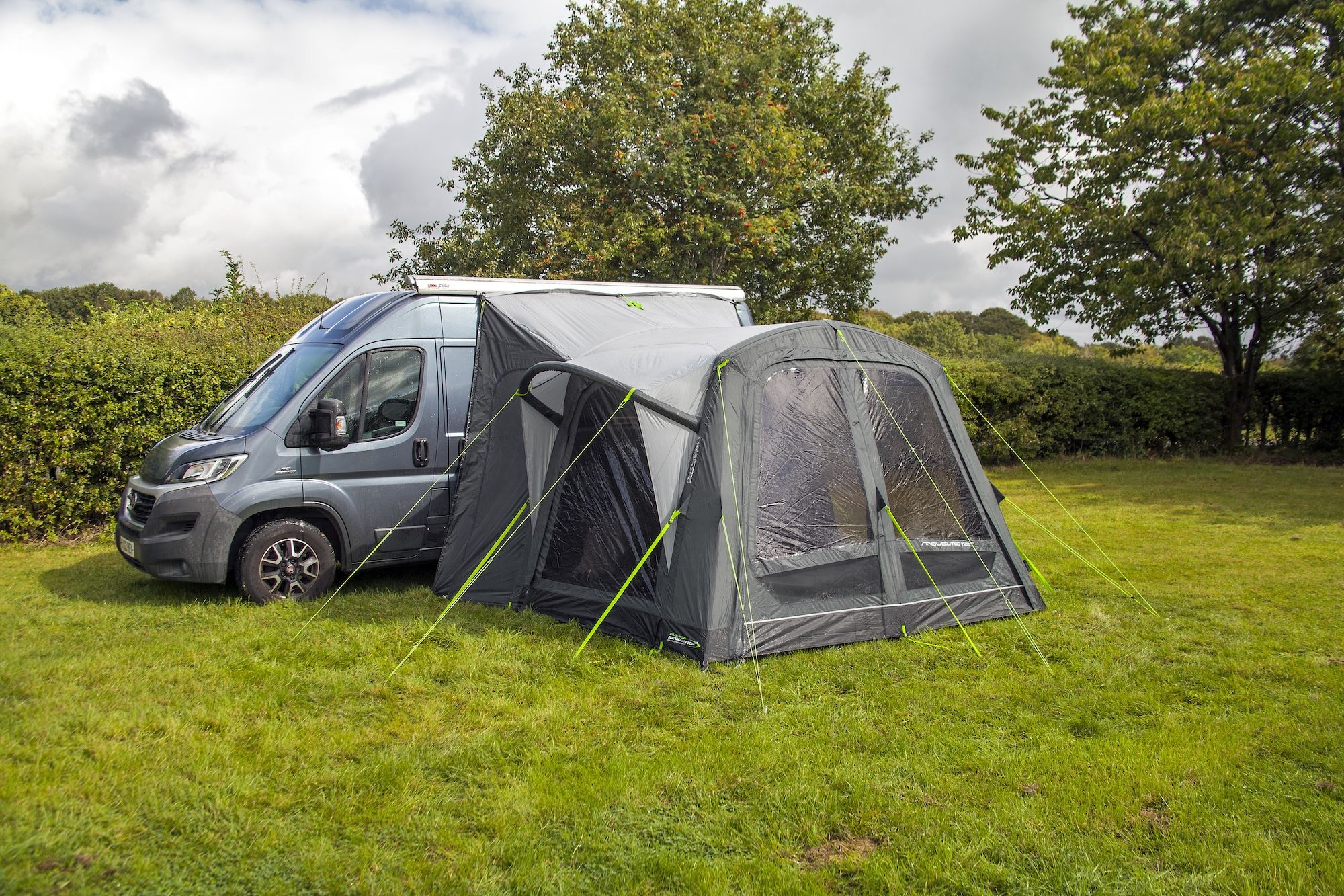Outdoor Revolution Movelite T2M Air Mid Driveaway Awning (Includes Footprint)