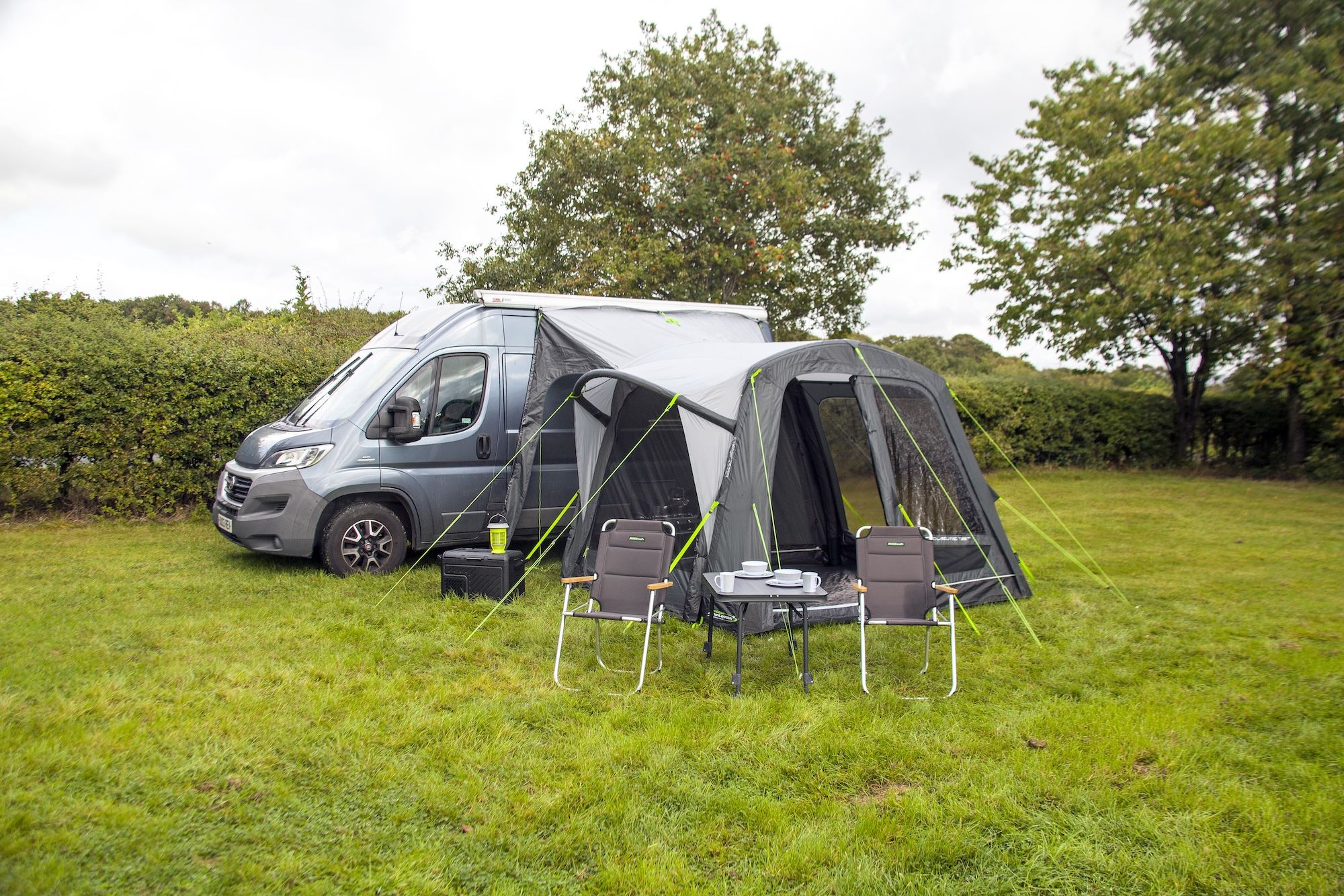 Outdoor Revolution Movelite T2M Air Mid Driveaway Awning (Includes Footprint)
