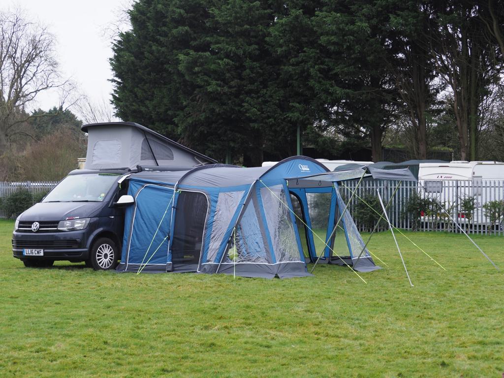 Quest Leisure Falcon 325 Low Drive Away Awning