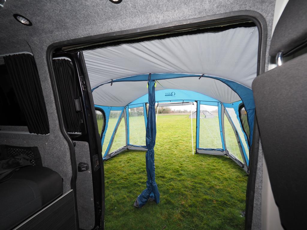 Quest Leisure Falcon 325 Low Drive Away Awning