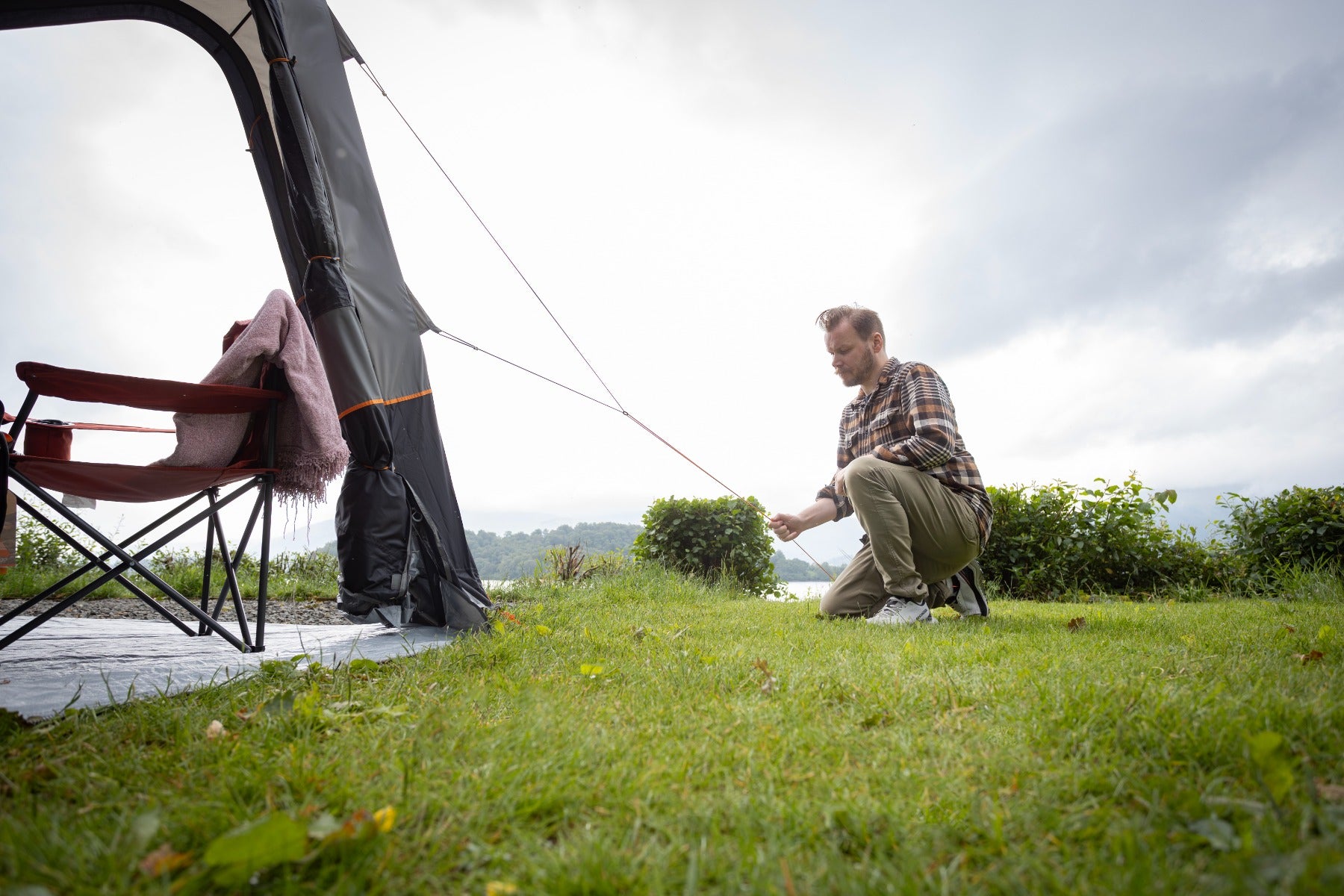 Vango Quadris Air Low Inflatable Driveaway Awning 2026