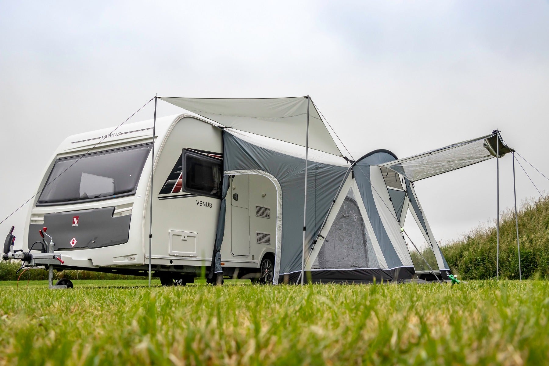 Sunncamp Swift Deluxe 325 SC Caravan Porch Awning
