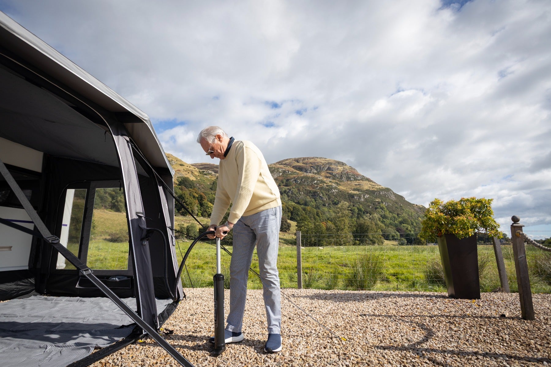 Vango Tuscany Pro Air 500 Inflatable Caravan Porch Awning 2026