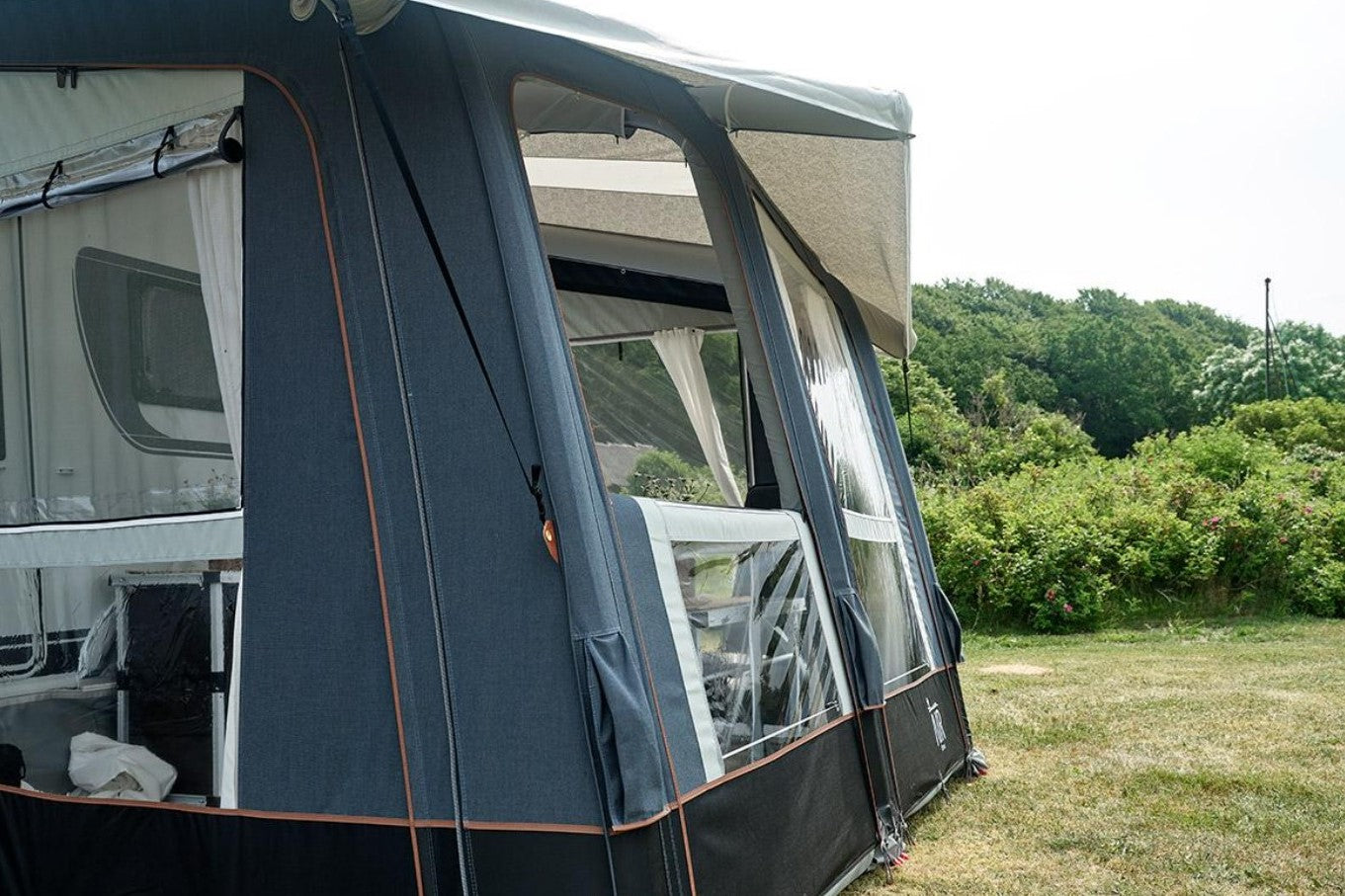 Isabella Air Cirrus North 300 Inflatable Caravan Porch Awning