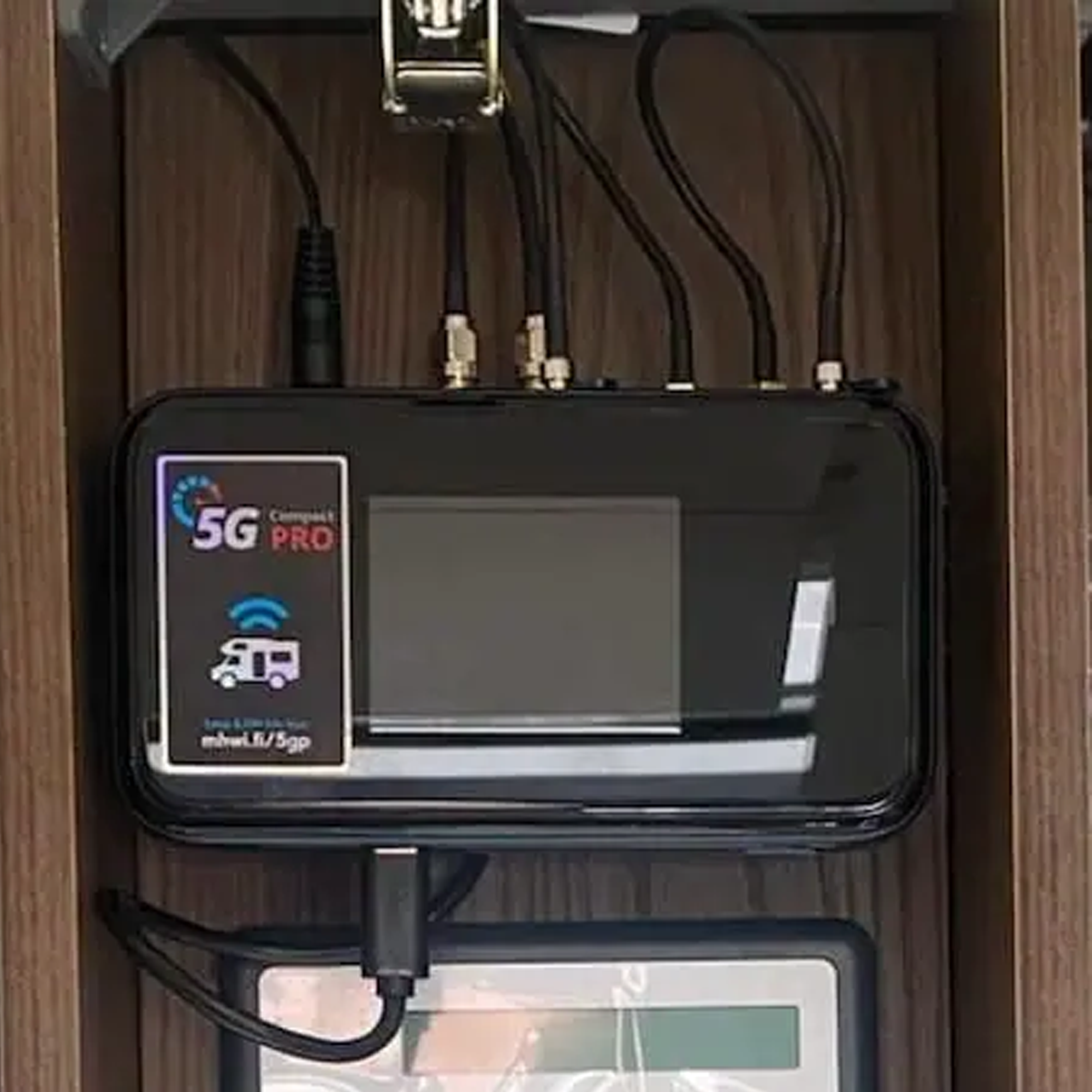Motorhome WIFI 5G Now Compact Pro