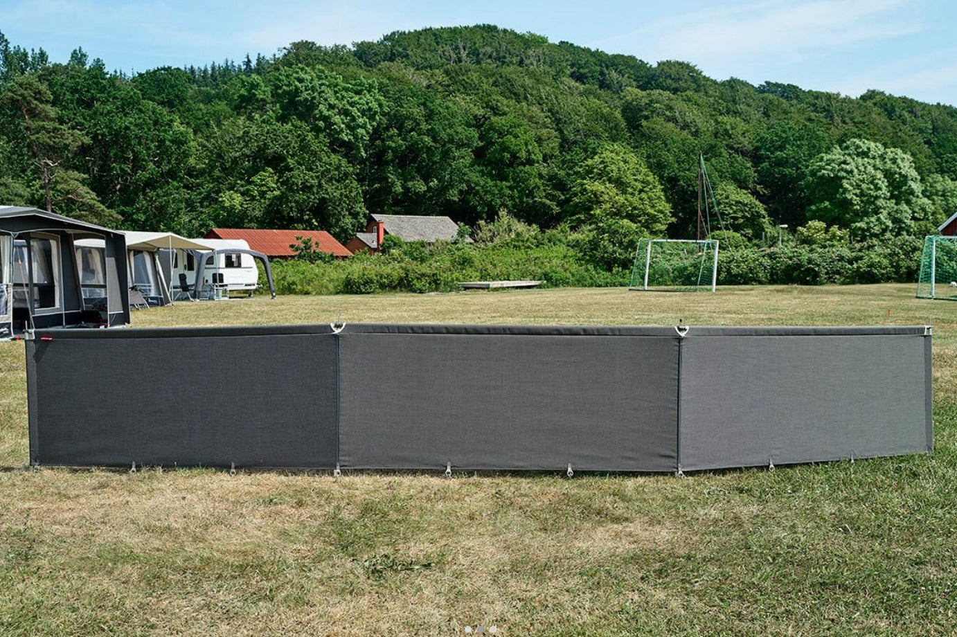 Isabella Windbreak 3-Sided Mini