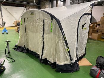 Quest Leisure Falcon Air 325