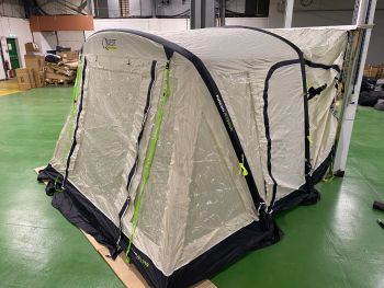 QUEST LEISURE FALCON AIR 300 DRIVE AWAY LOW