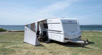 Isabella Windscreen Levo